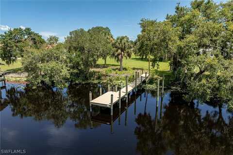 16520 Oakview Circle, Alva, FL 33920