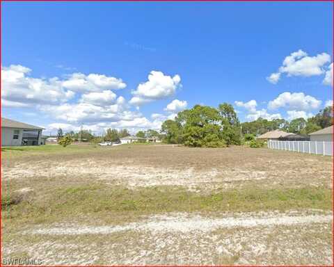 1001 NE 32nd Lane, Cape Coral, FL 33909