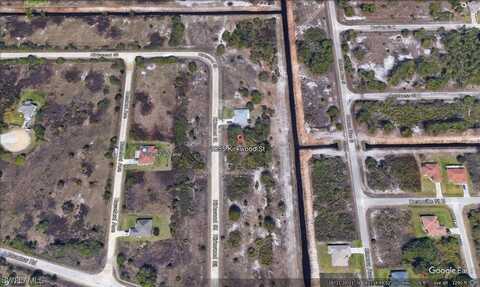 1055 Kirkwood Street, Lehigh Acres, FL 33974