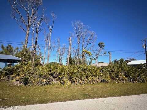 3854 Papaya Street, Saint James City, FL 33956