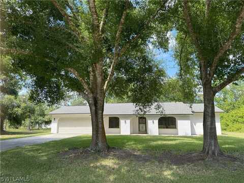 507 Maple Avenue N, Lehigh Acres, FL 33972