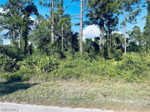 1702 8th Avenue, Lehigh Acres, FL 33972