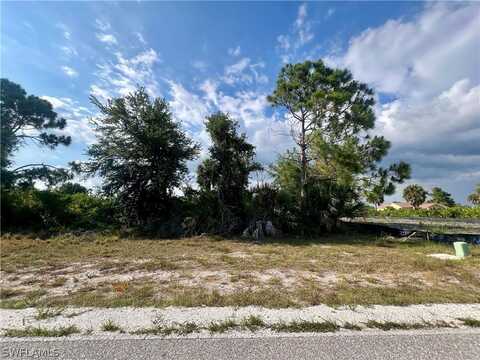 12106 Foresman Boulevard, Port Charlotte, FL 33981