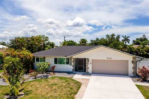 542 SE 33rd Terrace, Cape Coral, FL 33904