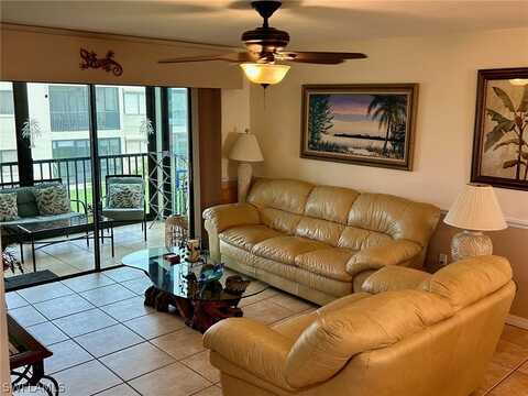 11110 Caravel Circle, Fort Myers, FL 33908