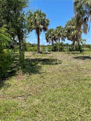 2091 Cypress Street, Punta Gorda, FL 33950