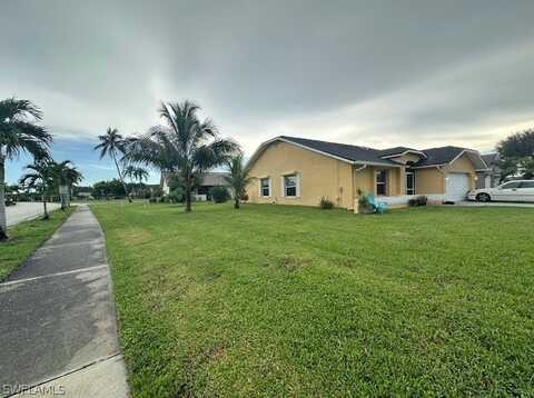 6704 Wakefield Drive, Fort Myers, FL 33966