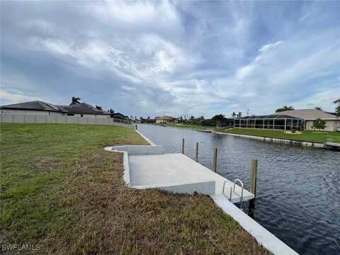 1221 SW 3rd Avenue, Cape Coral, FL 33991