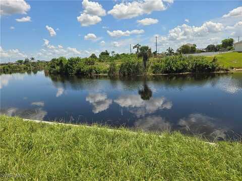 2409 NW 7th Avenue, Cape Coral, FL 33993