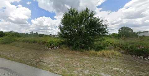 2606 24th Street W, Lehigh Acres, FL 33971