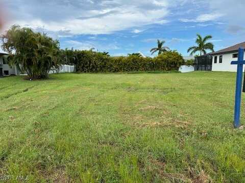 5006 Agualinda Boulevard, Cape Coral, FL 33914