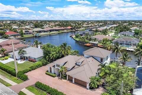 2215 Cape Coral Parkway W, Cape Coral, FL 33914