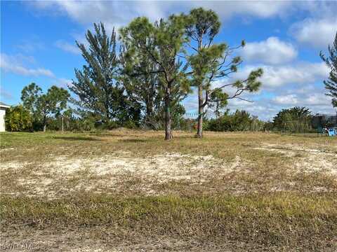 2901 NW 27th Street, Cape Coral, FL 33993