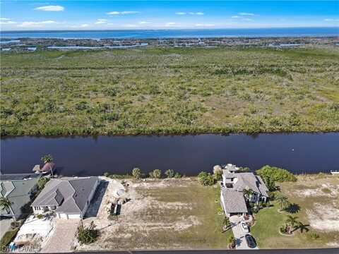 2720 NW 46th Avenue, Cape Coral, FL 33993