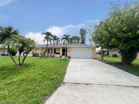 3711 SE 2nd Place, Cape Coral, FL 33904