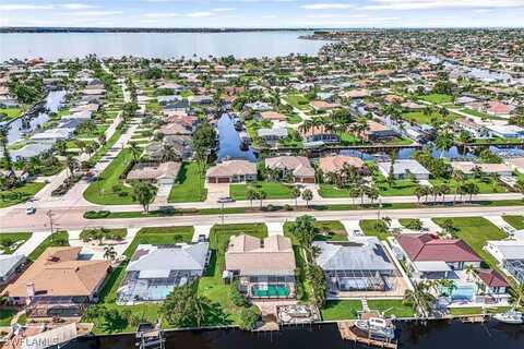 2243 Everest Parkway, Cape Coral, FL 33904