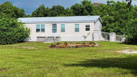 4555 Pioneer 16th Street, Clewiston, FL 33440