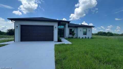 7583 16th Place, Labelle, FL 33935