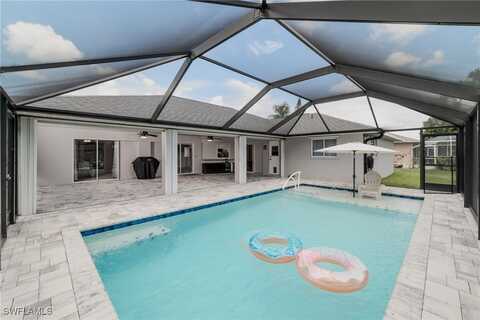 2201 SE 10th Avenue, Cape Coral, FL 33990