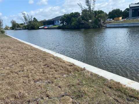 2805 NW 41st Avenue, Cape Coral, FL 33993