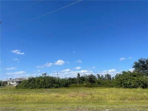 520 Paloma Avenue, Lehigh Acres, FL 33974