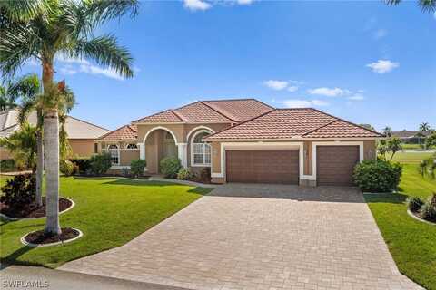 11950 Prince Charles Court, Cape Coral, FL 33991