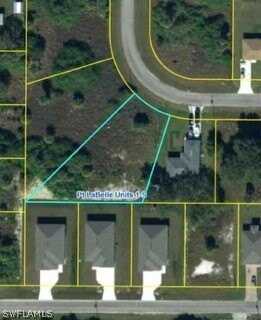 8074 Sunrise Circle, LABELLE, FL 33935