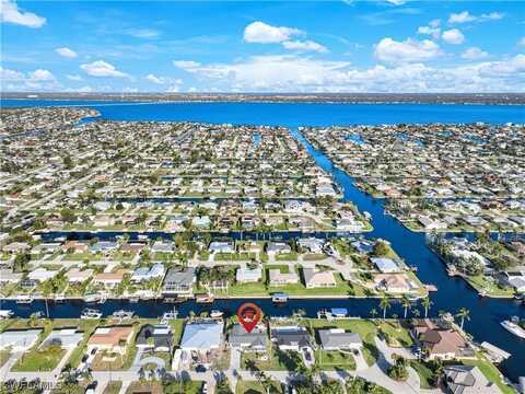 3113 SE 16th Place, Cape Coral, FL 33904