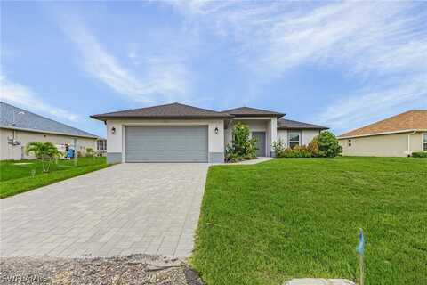 1322 NE 12th Place, Cape Coral, FL 33909