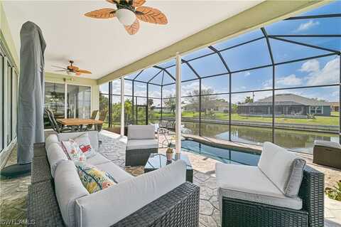 926 SW 8th Place, Cape Coral, FL 33991