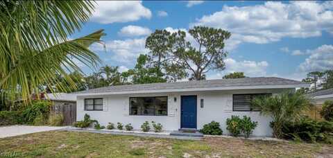 1483 13th Avenue N, Naples, FL 34102