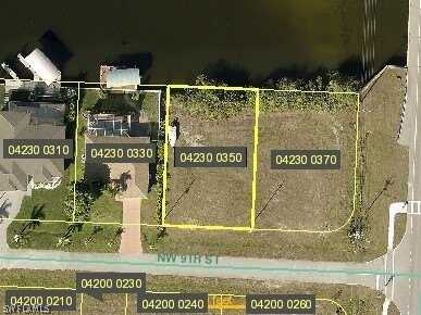 3205 NW 9th Street, Cape Coral, FL 33993