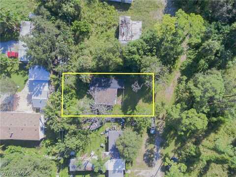 241 Santa Cruz Street, North Fort Myers, FL 33903