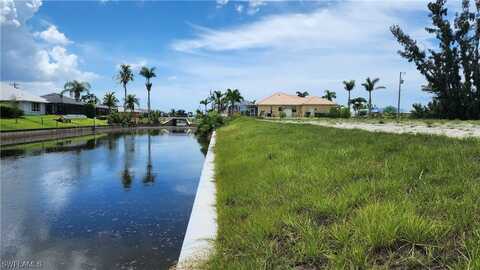 1923 SW 15th Place, Cape Coral, FL 33991