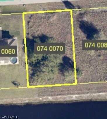 undefined, Lehigh Acres, FL 33974