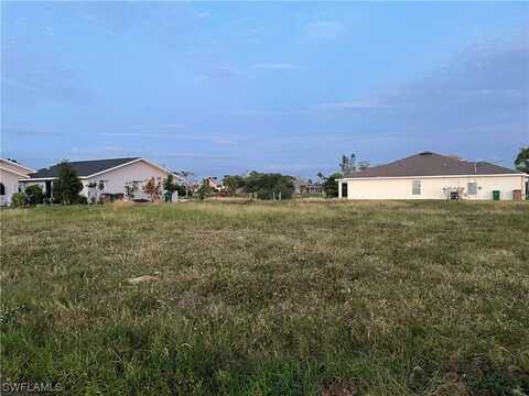 4013 Skyline Boulevard, Cape Coral, FL 33914