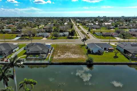 311 Gleason Parkway, Cape Coral, FL 33914