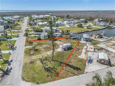 2375 York Road, Saint James City, FL 33956