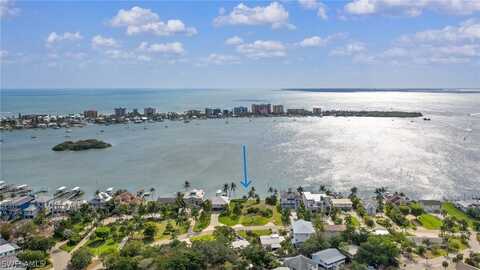 946 San Carlos Drive, Fort Myers Beach, FL 33931