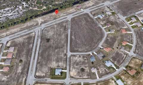 719 Wilmington Parkway, Cape Coral, FL 33993