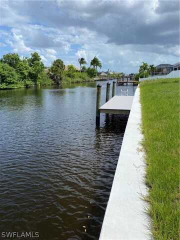 431 NW 33rd Avenue, Cape Coral, FL 33993