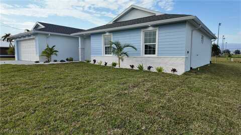 2721 SW 4th Terrace, Cape Coral, FL 33991