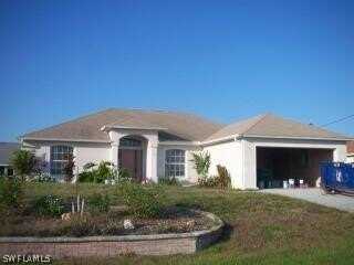 30 NW 25th Terrace, Cape Coral, FL 33993