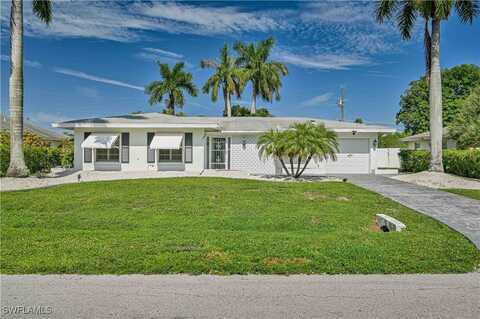 4520 SE 9th Avenue, Cape Coral, FL 33904