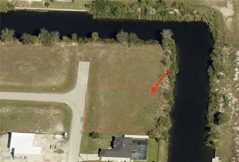 2301 NE 10th Place, Cape Coral, FL 33909