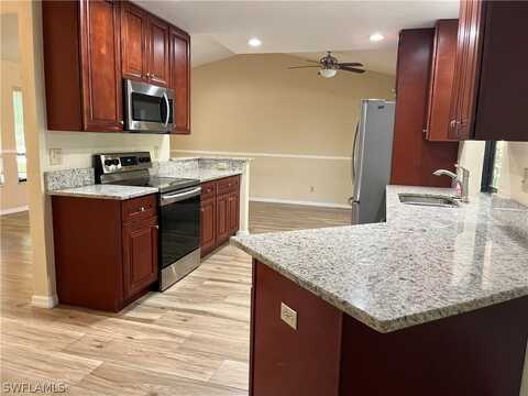 1617 SE 12th Terrace, Cape Coral, FL 33990