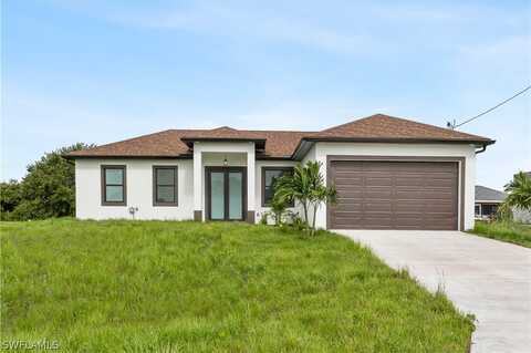 744 Oakridge Avenue S, Lehigh Acres, FL 33974