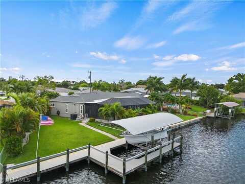 1700 W Bluewater Terrace, North Fort Myers, FL 33903