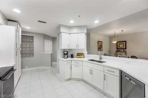 9150 Southmont Cove, Fort Myers, FL 33908