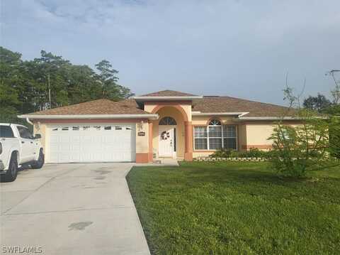 826 Hector Lane, Lehigh Acres, FL 33974